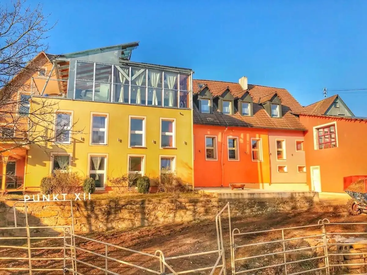 Wohnung 4 Burghaslach 0*,